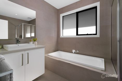 Property photo of 3/14 Lusher Road Croydon VIC 3136