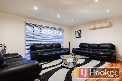 Property photo of 81 Springfield Crescent Hampton Park VIC 3976