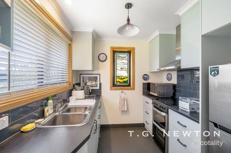 Property photo of 8 Baintree Avenue Dynnyrne TAS 7005