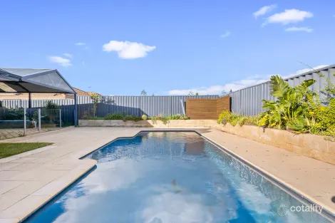 7 Cote D'Azur Gdns, Port Kennedy, WA 6172