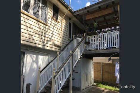 Property photo of 34 Stratton Terrace Wynnum QLD 4178