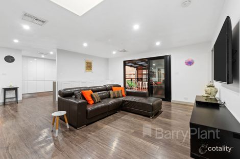 Property photo of 34 Berrabri Drive Scoresby VIC 3179