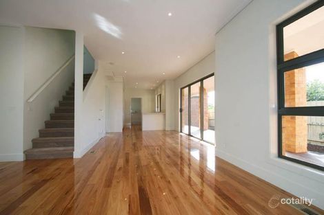 Property photo of 2/19 Farquharson Street Mount Waverley VIC 3149