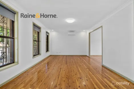 Property photo of 32 Ainsworth Crescent Wetherill Park NSW 2164