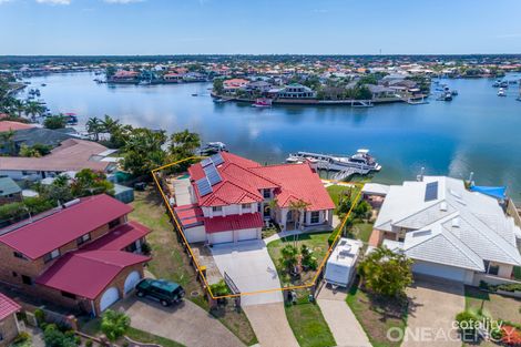 11 Daniel Pl, Banksia Beach, QLD 4507