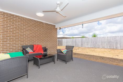 Property photo of 80 Lakeside Crescent Ningi QLD 4511