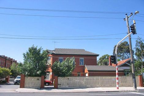 Property photo of 21/296-298 Somerville Road Kingsville VIC 3012