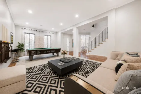 Property photo of 7 Redleaf Close Hampton Park VIC 3976