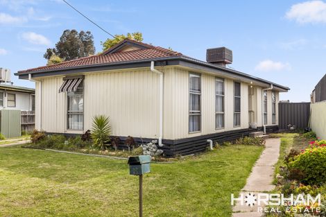 Property photo of 17 Felstead Avenue Horsham VIC 3400