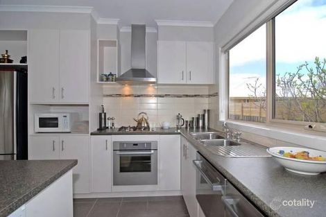 Property photo of 2/4 Beachwood Drive Point Lonsdale VIC 3225