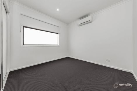 Property photo of 2/25 Waiora Avenue Hamlyn Heights VIC 3215