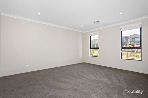 27 Wembley Ave, North Kellyville, NSW 2155