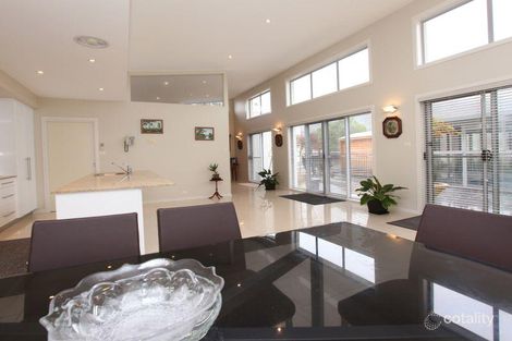 Property photo of 177 Halloran Drive Jerrabomberra NSW 2619