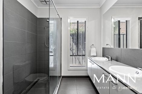 Property photo of 59 Springbank Road Wollert VIC 3750