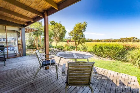 Property photo of 23 Ash Avenue Sandy Point VIC 3959