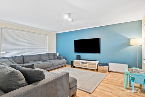 Property photo of 15 Trigger Plant Avenue Ellenbrook WA 6069