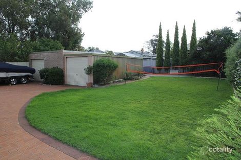 Property photo of 74 Roebuck Drive Salter Point WA 6152