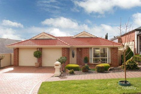 25 Featherstone Cct, Greenwith, SA 5125