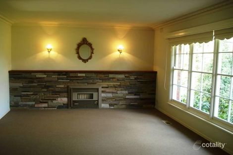 Property photo of 10 Thackeray Court Croydon VIC 3136