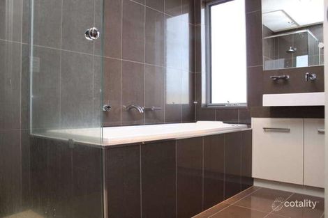 Property photo of 37 Cunningham Chase Burnside Heights VIC 3023