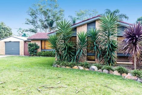 Property photo of 9 McCabe Close St Clair NSW 2759
