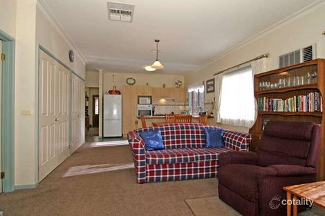 Property photo of 2B Allott Court Spring Gully VIC 3550