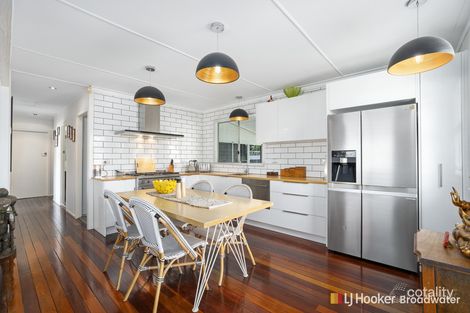 Property photo of 92 Robert Street Labrador QLD 4215