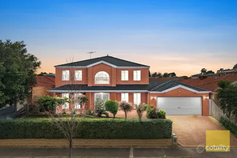 4 Mcnamara Ave, Roxburgh Park, VIC 3064