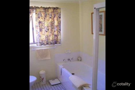Property photo of 8 Crown Close Tarbuck Bay NSW 2428