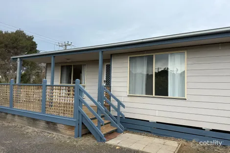 Property photo of 6 Emerson Way Wimbledon Heights VIC 3922