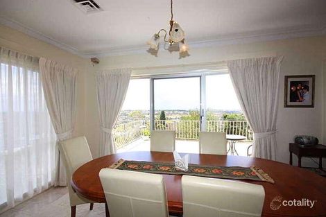 Property photo of 22 Culzean Crescent Highton VIC 3216