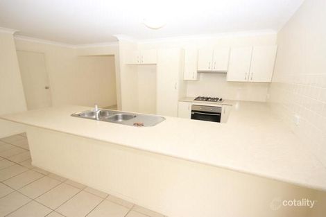 Property photo of 5 Redmond Circuit Cameron Park NSW 2285