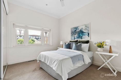 Property photo of 5 Fairview Avenue Newtown VIC 3220