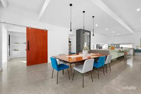 Property photo of 192-194 Berringa Road Park Orchards VIC 3114