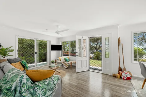 Property photo of 1/13 Bradman Avenue Maroochydore QLD 4558