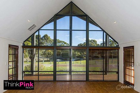 Property photo of 9 Limerick Loop Wattle Grove WA 6107