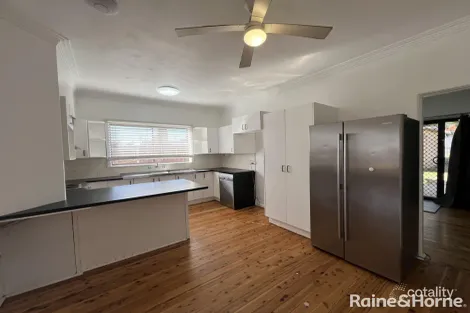 Property photo of 4 Nunns Avenue Orange NSW 2800