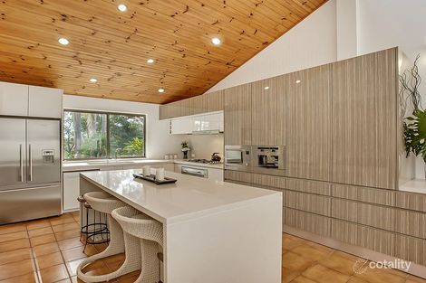 5 Innisfail Rd, Highland Park, QLD 4211