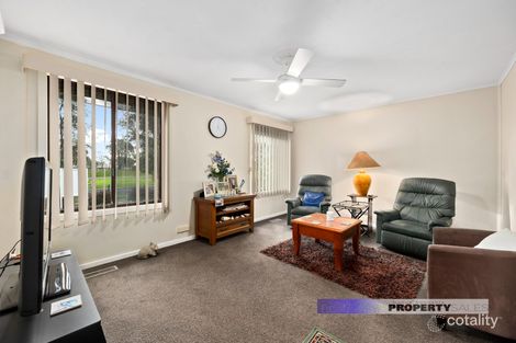 Property photo of 19 Western Avenue Newborough VIC 3825