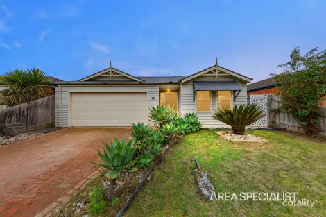 10 Samchelle Pl, Pakenham, VIC 3810