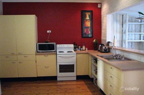 Property photo of 2 Suzanne Street Seven Hills NSW 2147