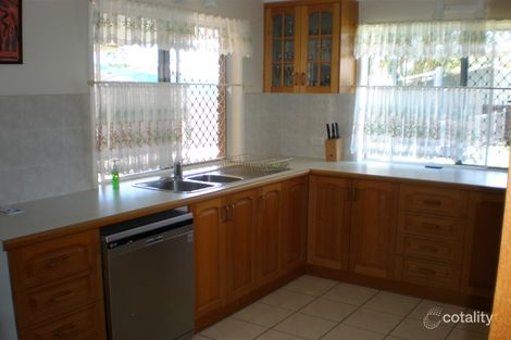 Property photo of 35 Davlyn Drive Andergrove QLD 4740