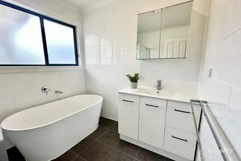 Property photo of 66 Adamson Terrace Bordertown SA 5268