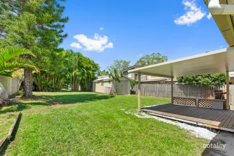 17 Orsova Tce, Caloundra, QLD 4551