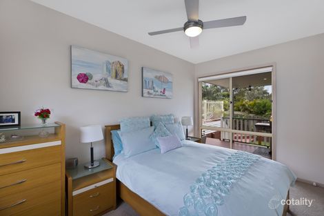 Property photo of 49 Winbin Crescent Gwandalan NSW 2259