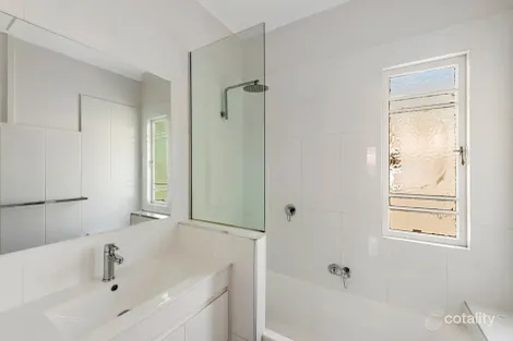 Property photo of 17 Orsova Terrace Caloundra QLD 4551