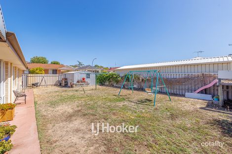 Property photo of 16 Meredith Way Usher WA 6230