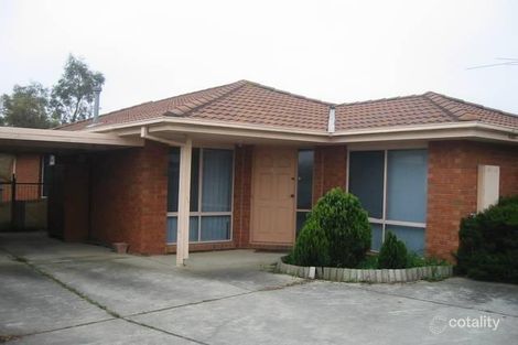 Property photo of 18 Insignia Crescent Berwick VIC 3806