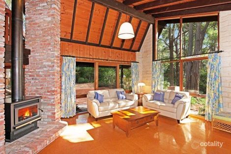 Property photo of 10 Grahame Drive Macmasters Beach NSW 2251