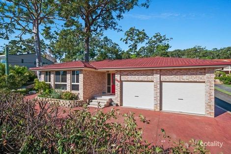 188 Avoca Dr, Green Point, NSW 2251